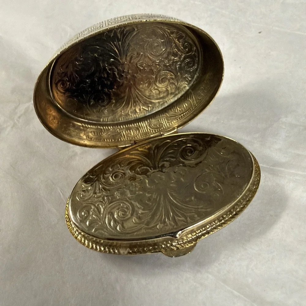 Trinket Box ROMA IL COLOSSEO Rome Italy Colosseum Pill Box Snuff Stuff 1.75